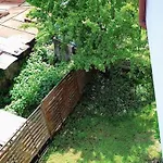 Spacious Near Bascarsija - Free Parking Daire *