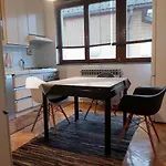 Daire Spacious Near Bascarsija - Free Parking