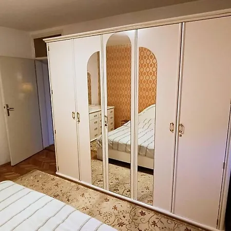 Spacious Near Bascarsija - Free Parking * Sarajevo